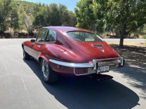 Jaguar E-Type photo