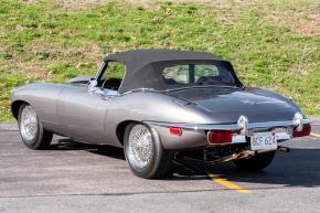 Jaguar E-Type photo