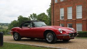 Jaguar E-Type photo