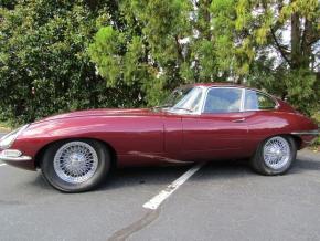 Jaguar E-Type photo