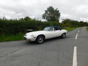 Jaguar E-Type photo