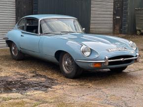 Jaguar E-Type photo