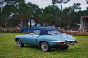 Jaguar E-Type photo