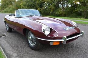 Jaguar E-Type photo