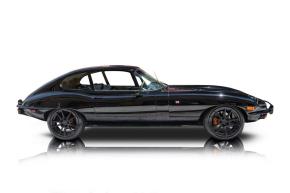 Jaguar E-Type photo