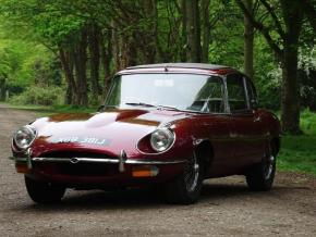 Jaguar E-Type photo