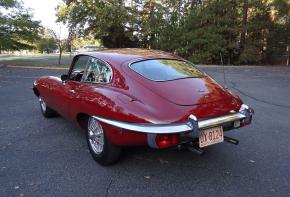 Jaguar E-Type photo