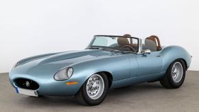 Jaguar E-Type photo