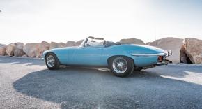 Jaguar E-Type photo