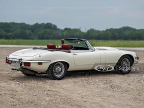 Jaguar E-Type photo