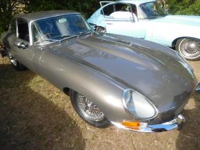 Jaguar E-Type photo