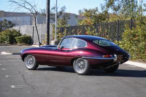 Jaguar E-Type photo