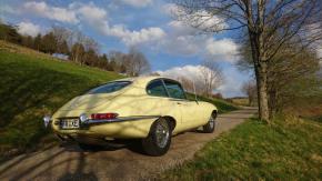 Jaguar E-Type photo