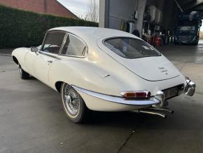 Jaguar E-Type photo