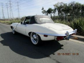 Jaguar E-Type photo