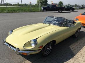 Jaguar E-Type photo