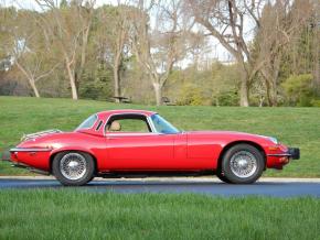 Jaguar E-Type photo