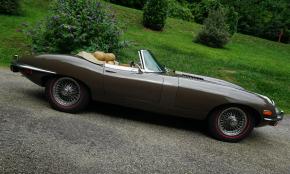 Jaguar E-Type photo