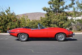 Jaguar E-Type photo