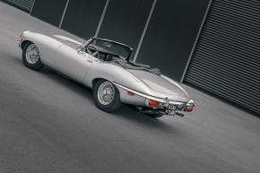 Jaguar E-Type photo