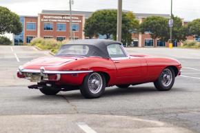 Jaguar E-Type photo