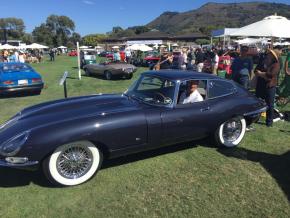 Jaguar E-Type photo