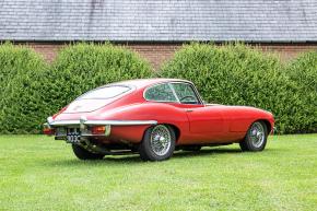 Jaguar E-Type photo