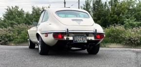 Jaguar E-Type photo