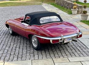 Jaguar E-Type photo