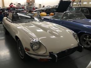 Jaguar E-Type photo