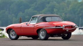 Jaguar E-Type photo