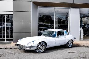 Jaguar E-Type photo