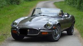 Jaguar E-Type photo