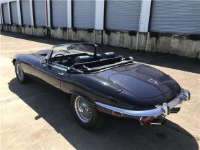 Jaguar E-Type photo