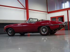 Jaguar E-Type photo