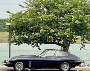 Jaguar E-Type photo