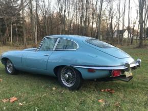 Jaguar E-Type photo