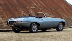 Jaguar E-Type photo