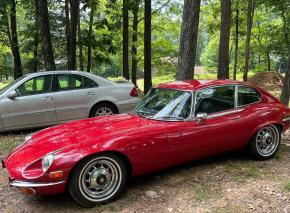 Jaguar E-Type photo