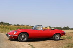 Jaguar E-Type photo