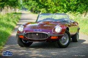 Jaguar E-Type photo