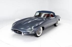 Jaguar E-Type photo