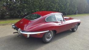 Jaguar E-Type photo