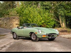 Jaguar E-Type photo