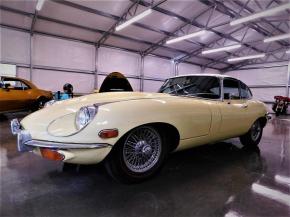 Jaguar E-Type photo