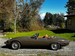 Jaguar E-Type photo