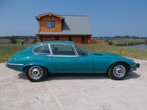 Jaguar E-Type photo