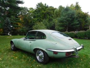 Jaguar E-Type photo