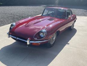 Jaguar E-Type photo