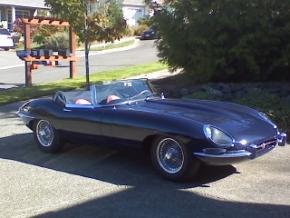 Jaguar E-Type photo